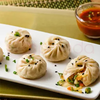 Veggie Momo (10) Veggie Momo (10)